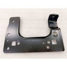 BUMPER MOUNTING BRACKET, RH (PASSENGER SIDE)- STEEL- FOR DUAL EXHAUST