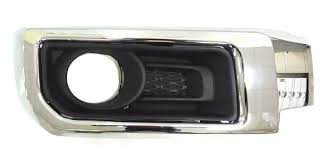 LAMP BEZEL, RH (PASSENGER SIDE)- MATTE BLACK- W/ CHROME SURROUND- W/ FOG LAMP HOLE- W/O NIGHTSHADE EDITION- FO