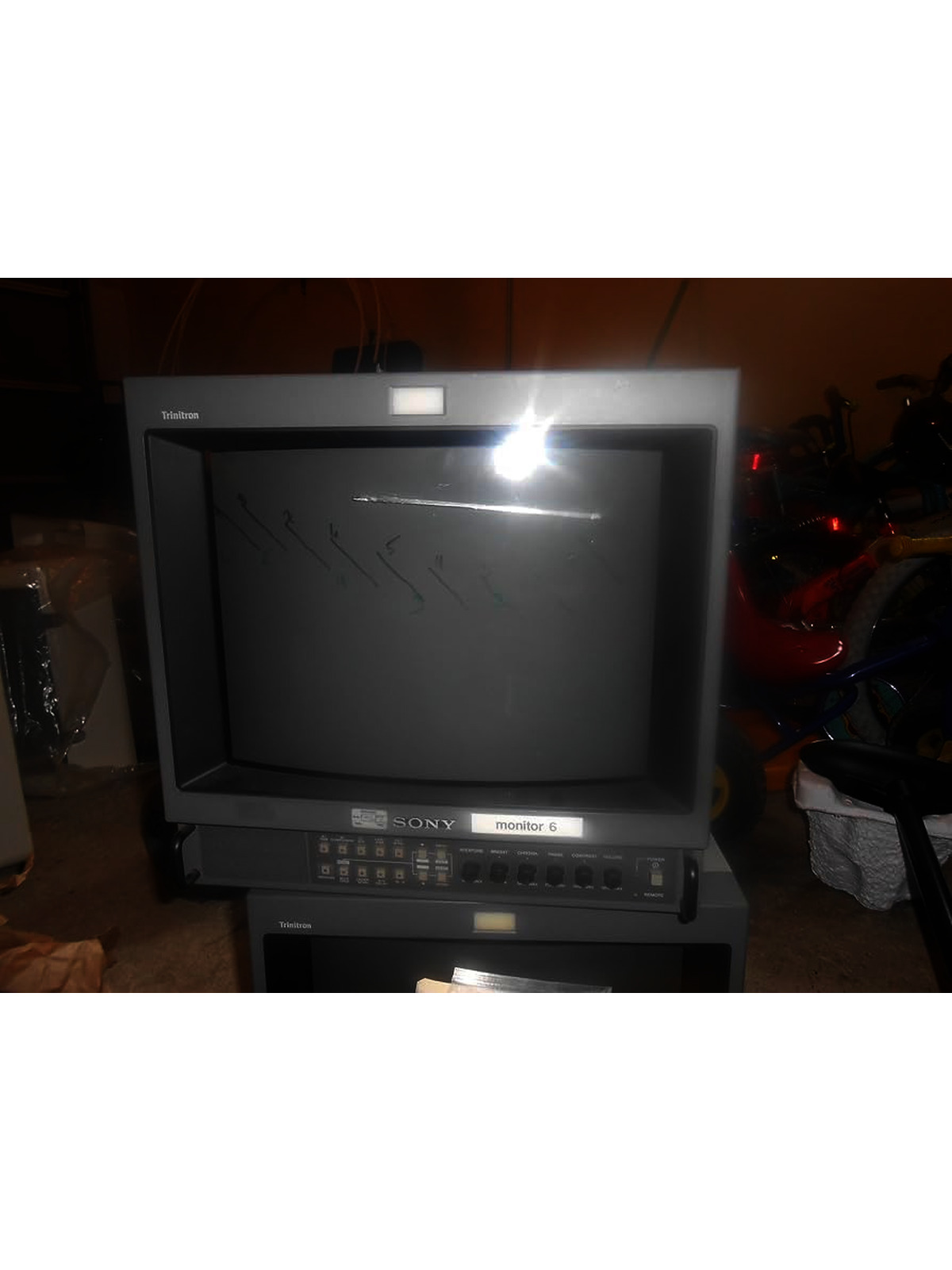 Sony PVM-1351Q HR Trinitron CRT Broadcast Video Monitor 13"