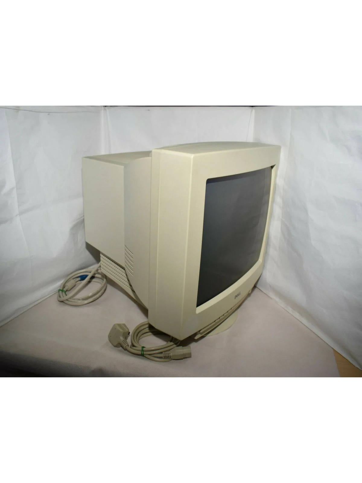 Dell 17" CRT Monitor E773c  VGA